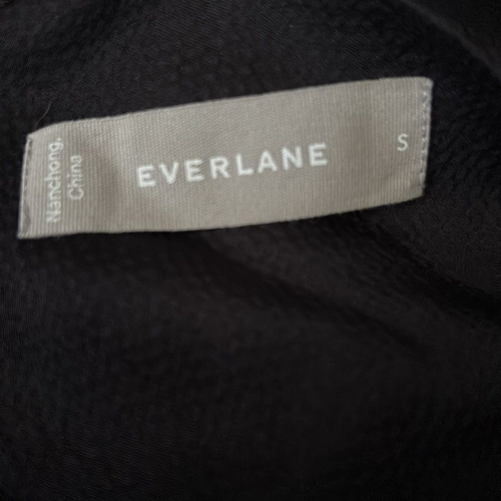 EVERLANE
The Satin V-Neck Maxi Dress in Black Size S / NWOT - Picture 10 of 10